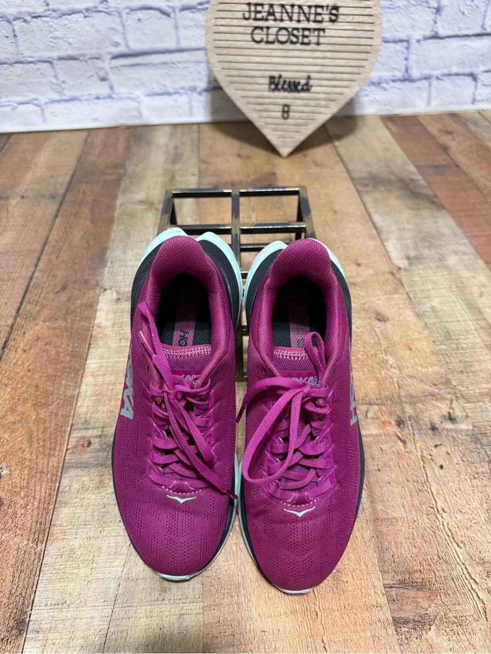 Hoka One One Mach 4 Running Shoes Womens 7 B Pink Cushioned Sneakers Athletic